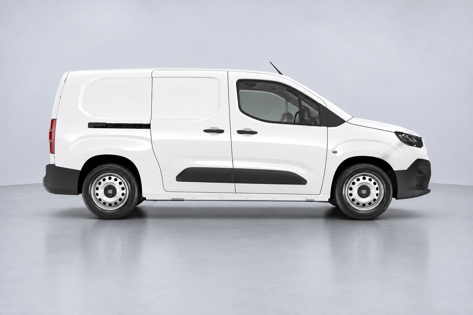Fiat E-Doblò L1 50 kWh 100 kW, foto 2