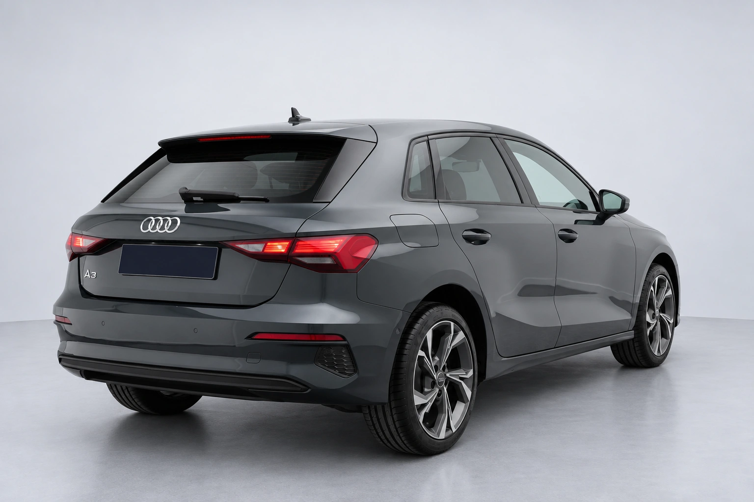 Audi A3 Sportback 40 TFSI e Advanced, foto 2