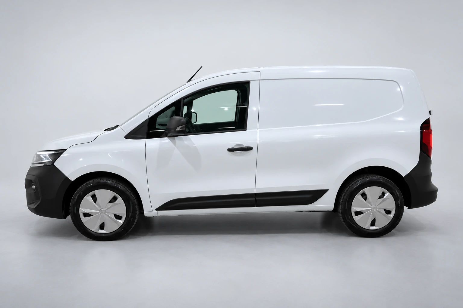 Nissan Townstar EV L1 45 kWh 90 kW, foto 2