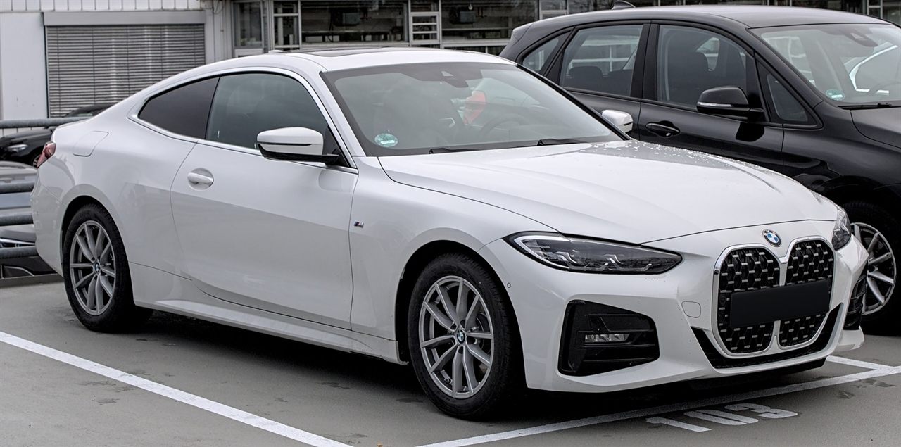 BMW 4 Serie 420i Gran Coupé (135 kW), foto 2 (voorkant, wit)
