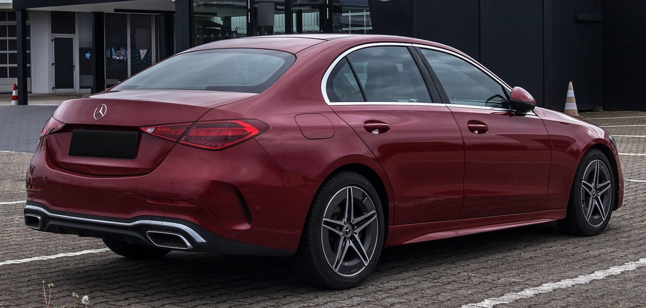 Mercedes-Benz C 180 Estate (125 kW, mild hybrid)