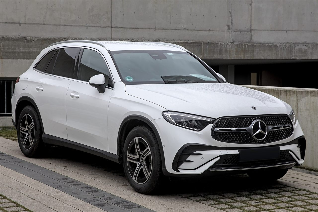 Mercedes-Benz GLC 300 e 4MATIC