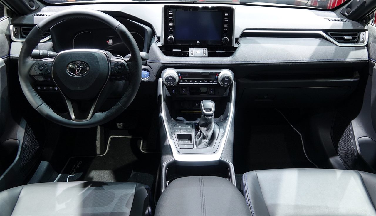Toyota RAV4 2.5 Plug-in Hybrid (225 kW), foto 4 (interieur)