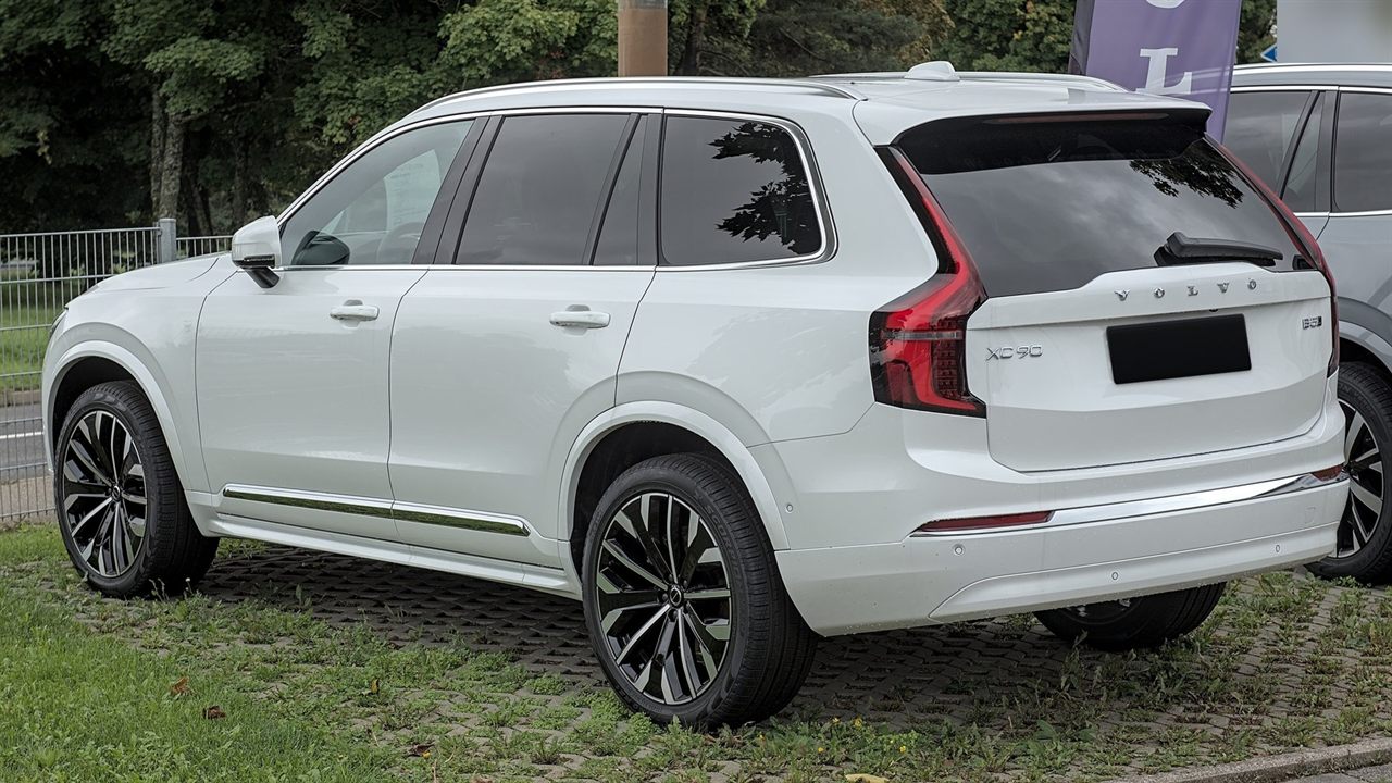 Volvo XC90 Recharge T8 AWD (accu 18,8 kWh)