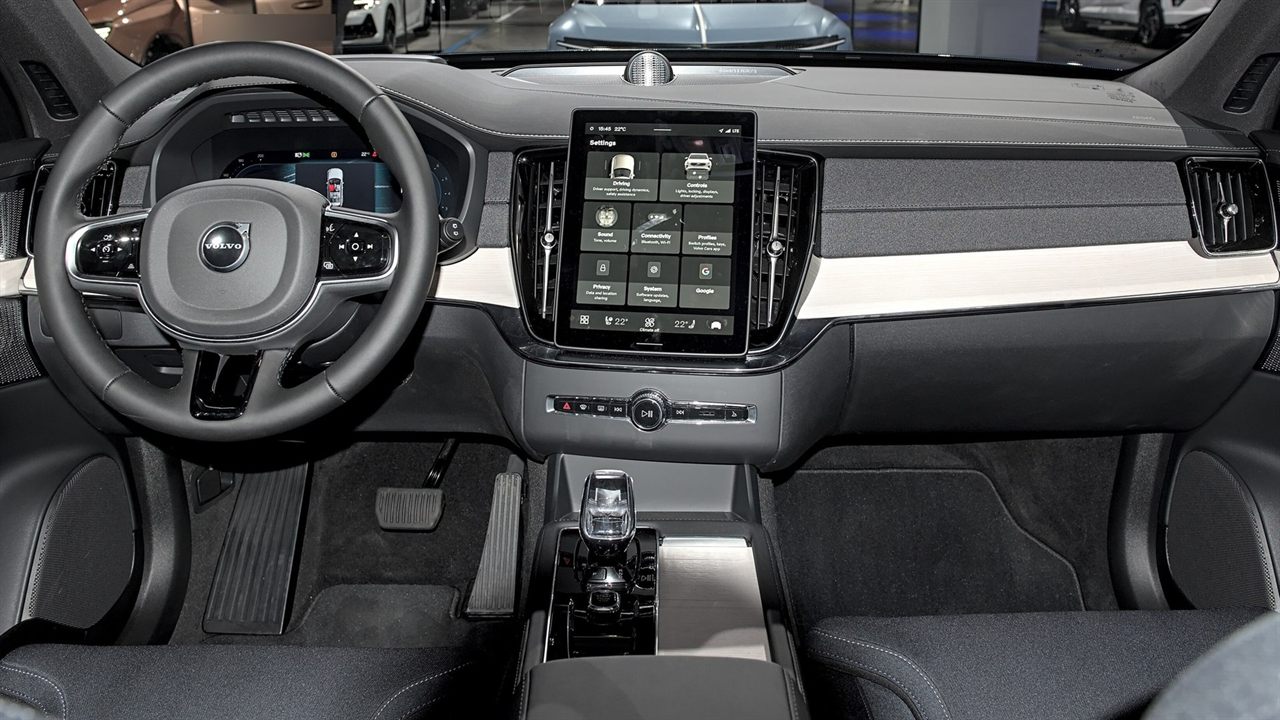 Volvo XC90 Recharge T8 AWD (accu 18,8 kWh), foto 3 (interieur)