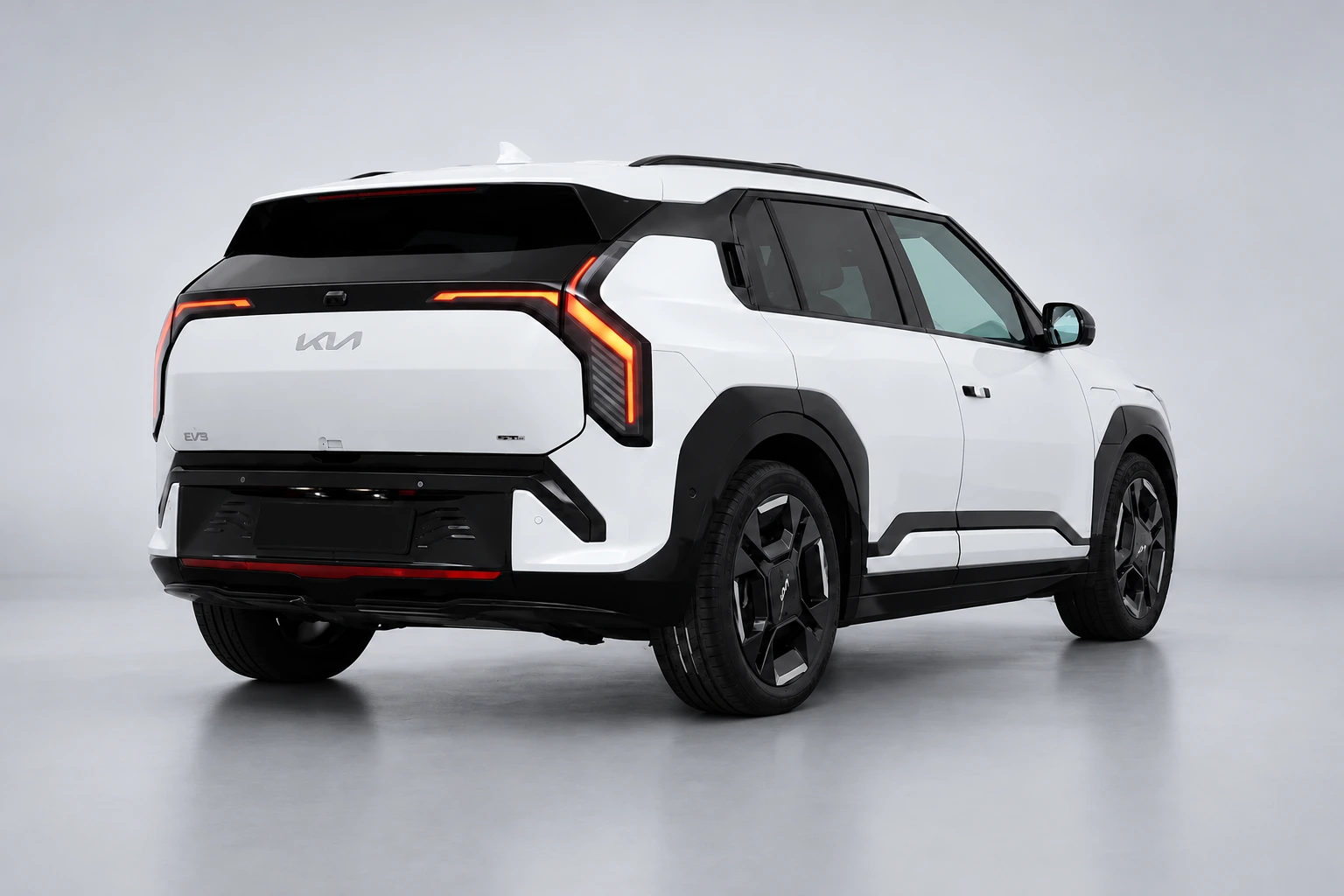 Kia EV3 GT-PlusLine 81,4 kWh, foto 2