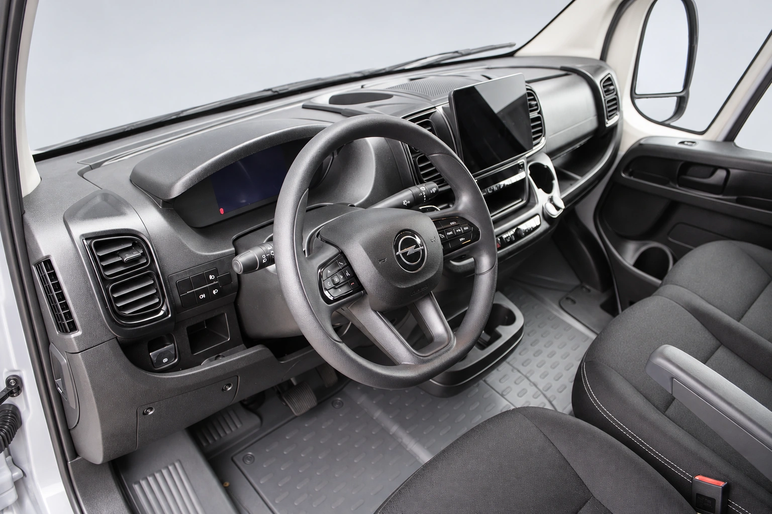 Opel Movano Electric L3H2 3.5t 110 kWh, foto 6