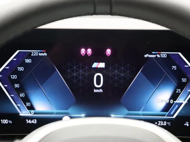 BMW i4 eDrive35 High Executive M Sport Pro, foto 10