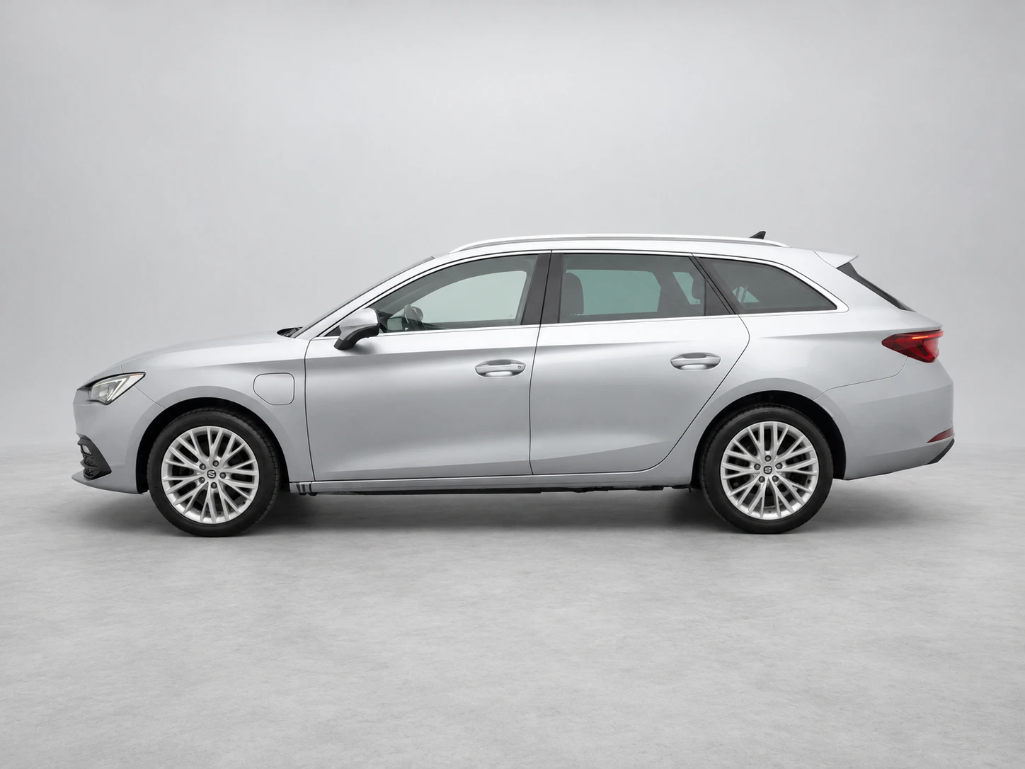 SEAT Leon Sportstourer 1.4 TSI eHybrid 204 Xcellence, foto 8