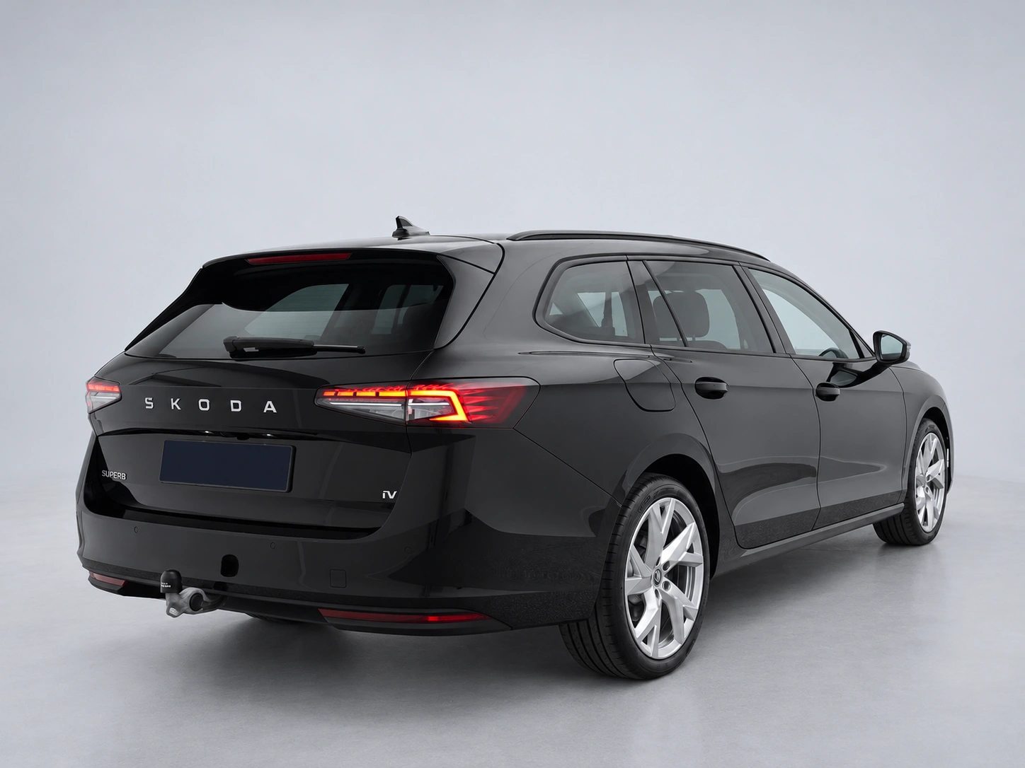 Škoda Superb Combi 1.5 TSI PHEV 204 Business Edition, foto 2