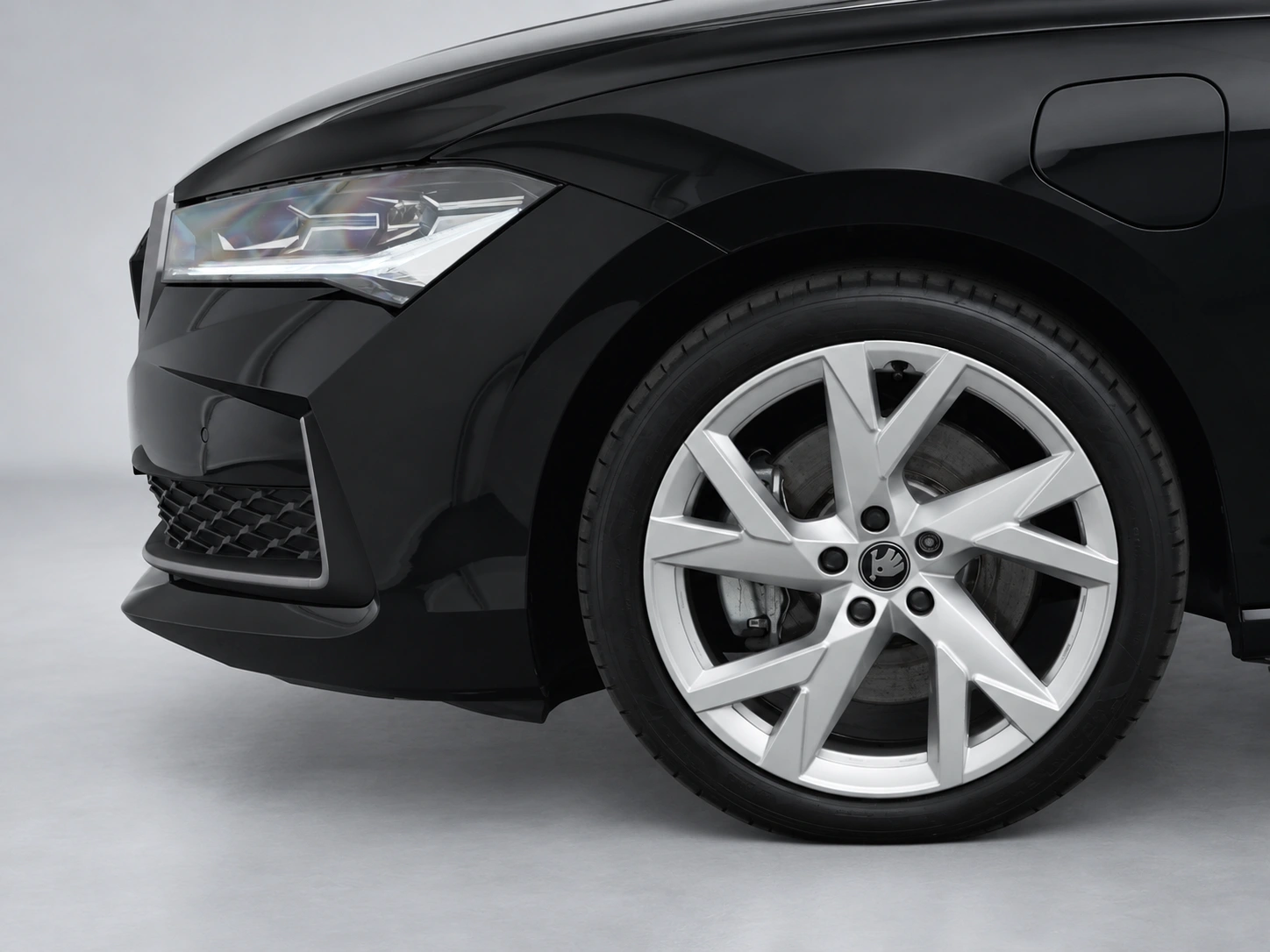 Škoda Superb Combi 1.5 TSI PHEV 204 Business Edition, foto 3