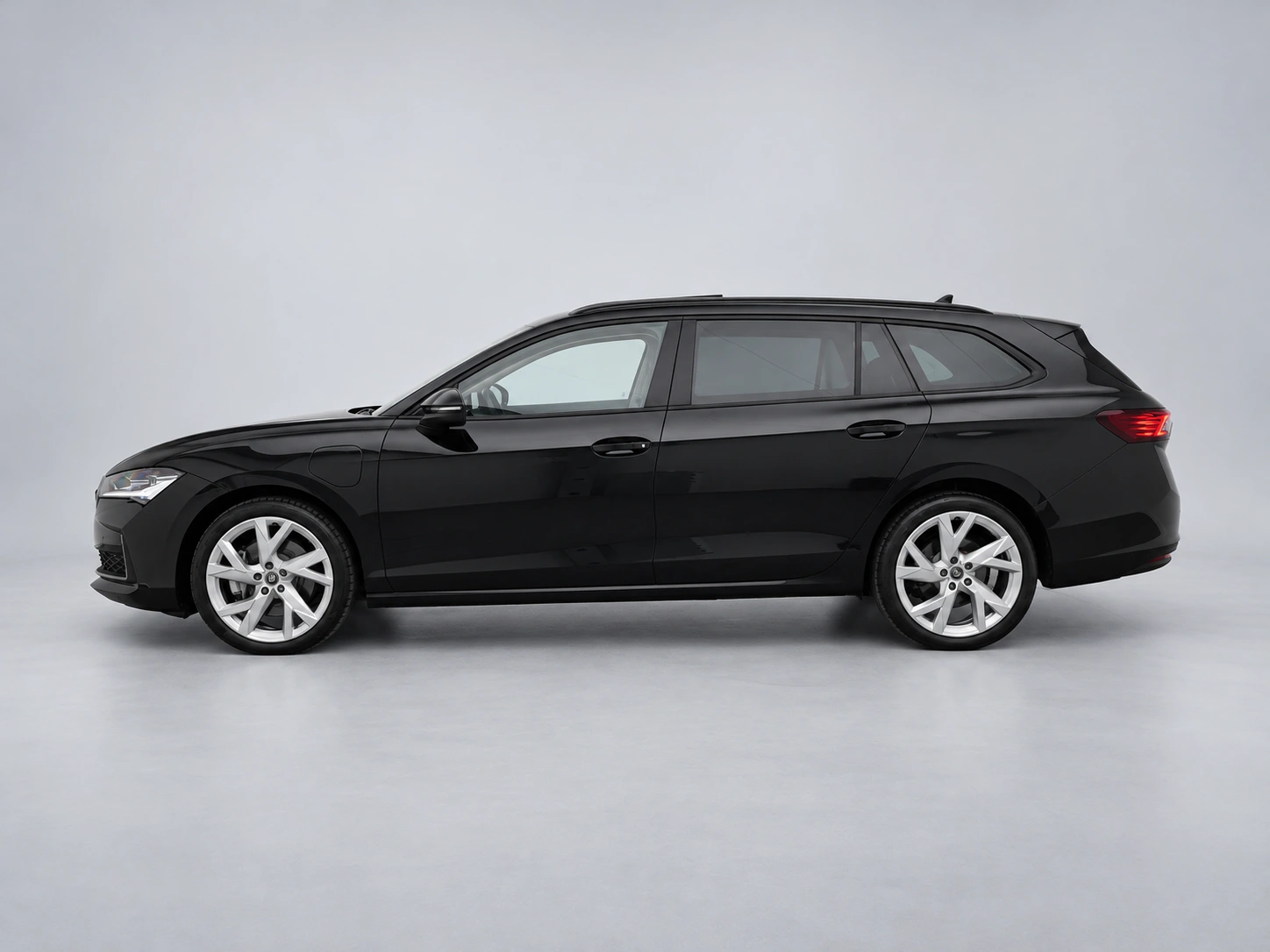Škoda Superb Combi 1.5 TSI PHEV 204 Business Edition, foto 7
