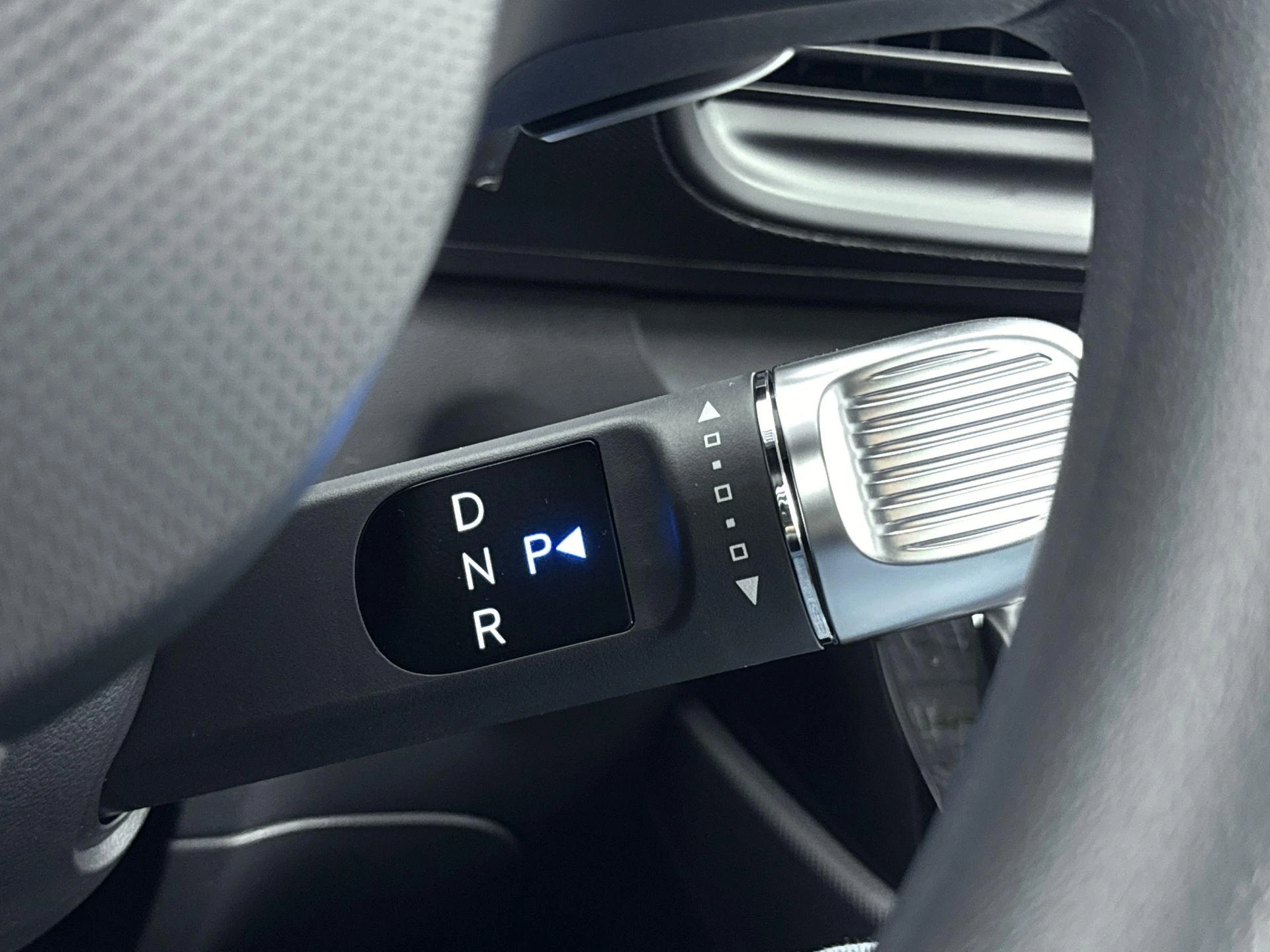 Hyundai INSTER 49 kWh 4-zits, foto 9