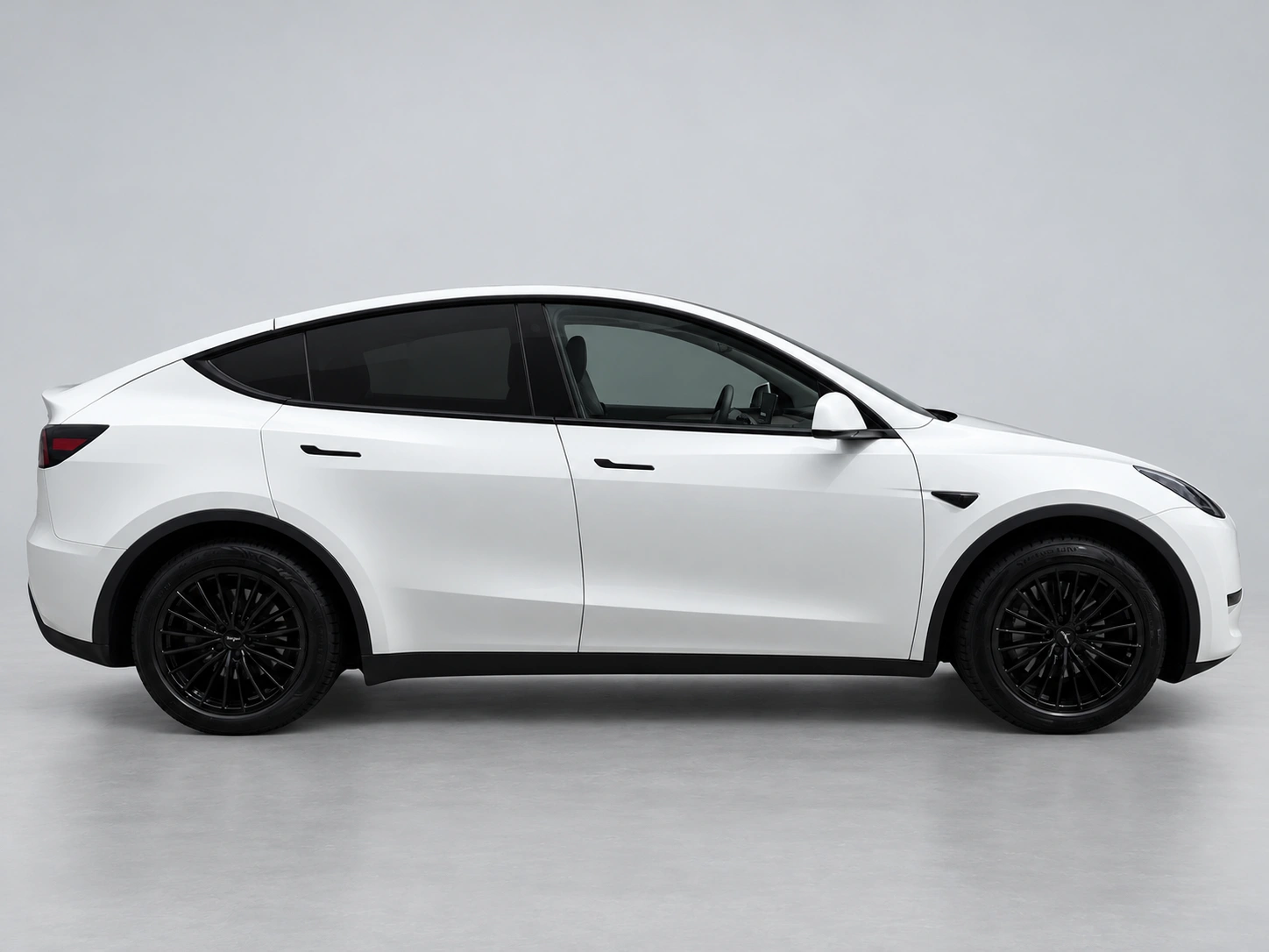 Tesla Model Y Long Range AWD 75 kWh, foto 2