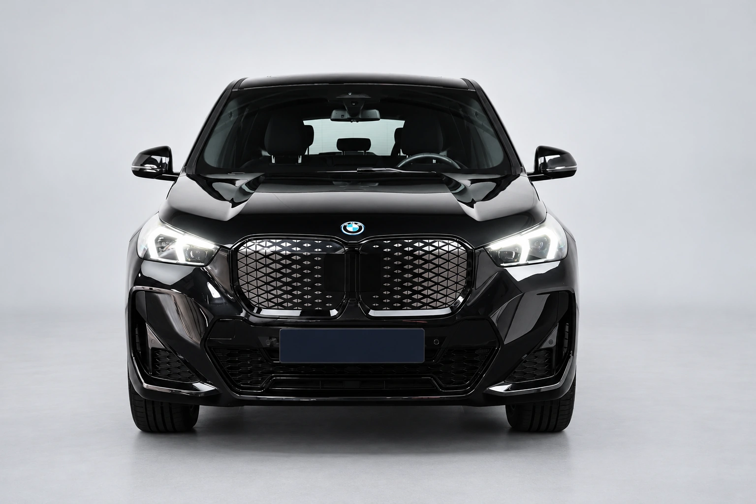 BMW iX1 xDrive30 67 kWh M Sport, foto 3