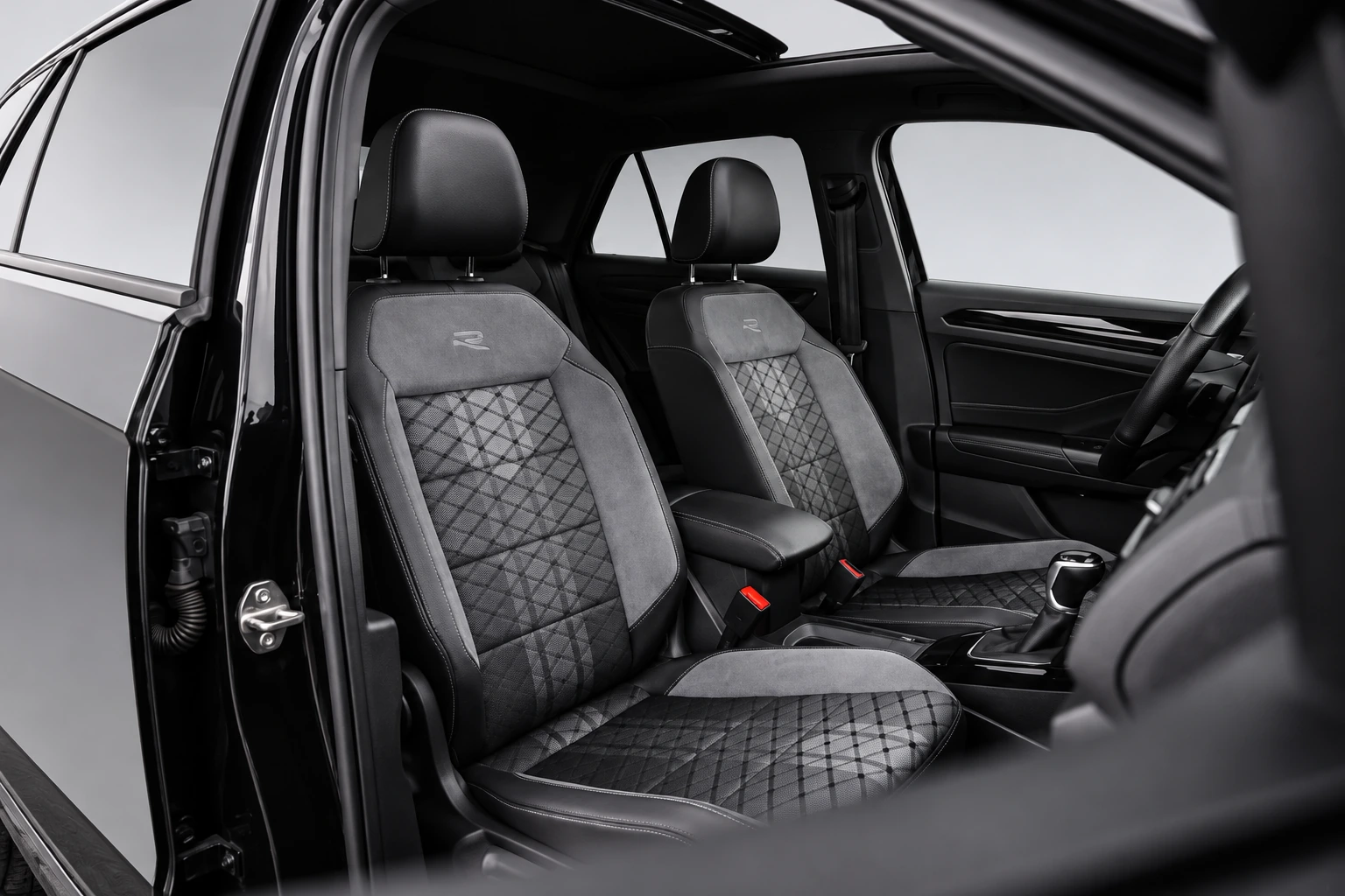 Volkswagen T-Roc 1.5 TSI R-Line, foto 5
