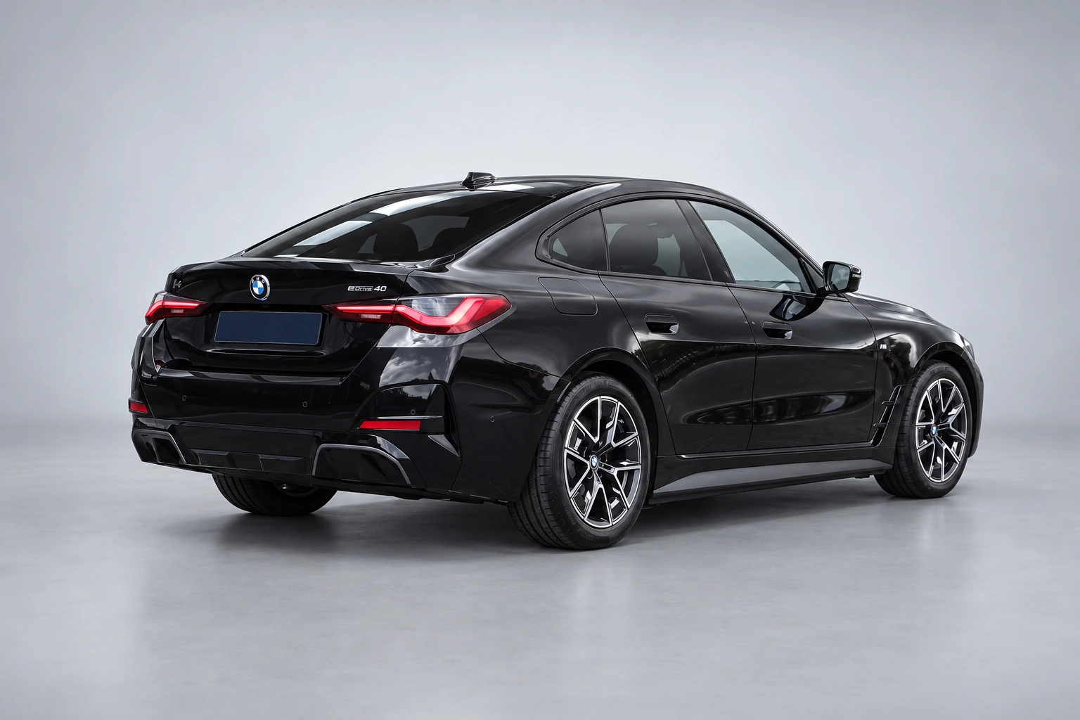 BMW i4 eDrive40 84 kWh M Sport, foto 3
