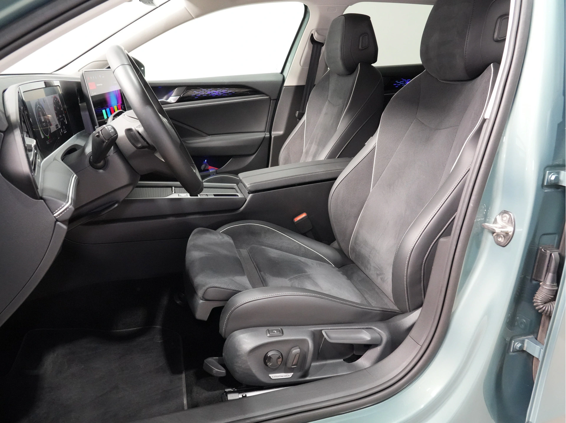 Volkswagen Passat Variant 1.5 eHybrid Business, foto 6