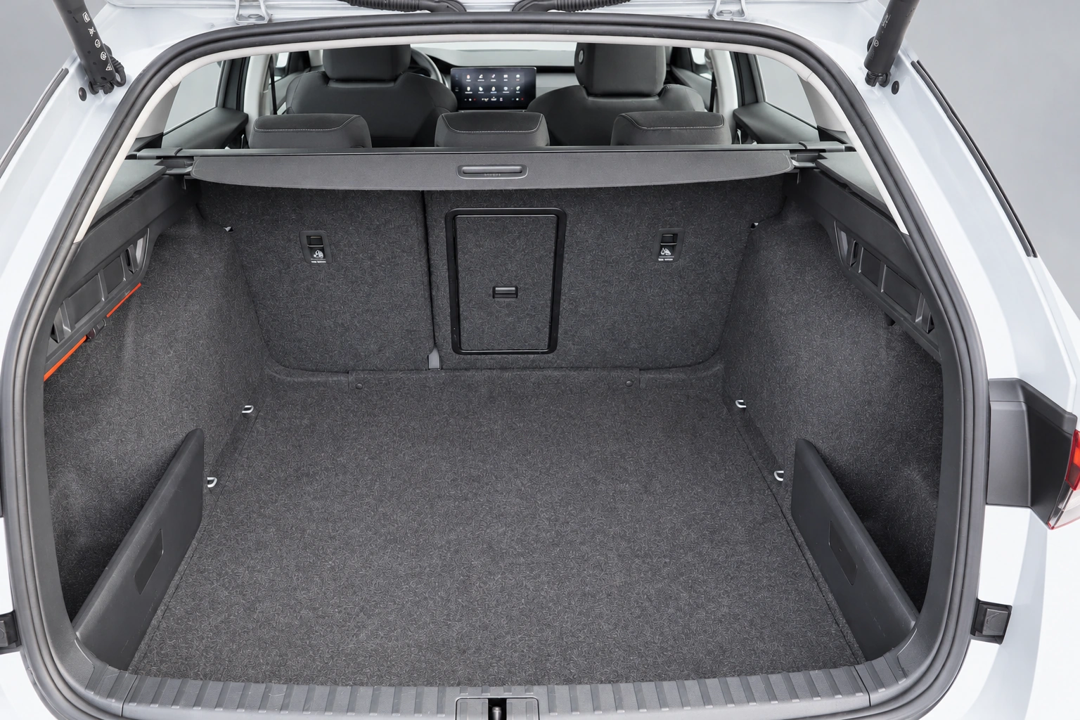 Škoda Octavia Combi 1.0 TSI 110 Business Edition, foto 7