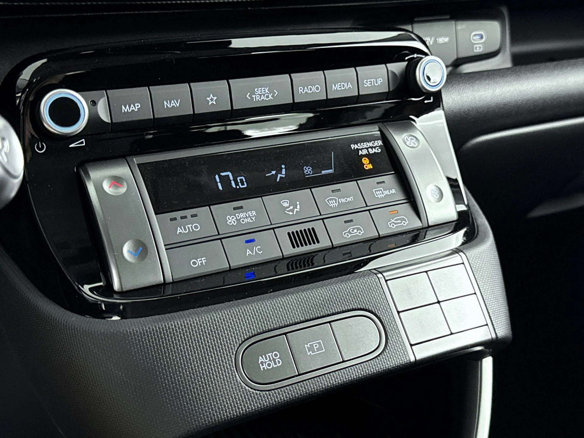 Hyundai INSTER 49 kWh, foto 7